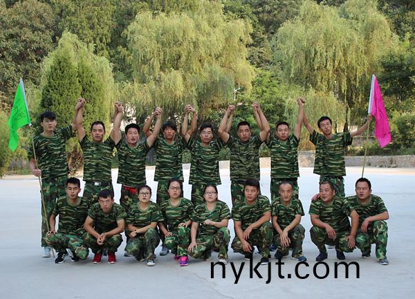 团队(dui)设计(ji)